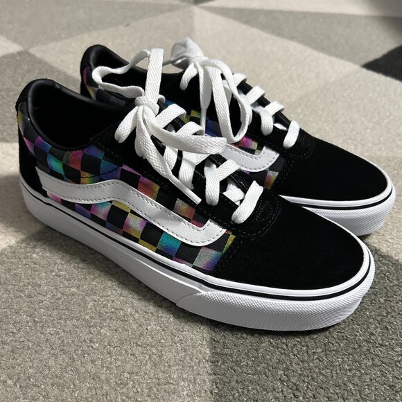 Vans Ward Iridescent Rainbow Checkerboard Sneakers Women's Size 6 - Picture 2 of 12